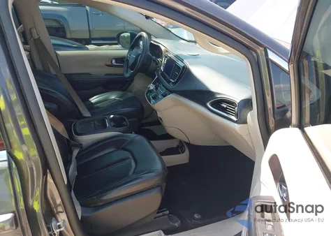 2021 Chrysler Voyager Lxi from USA, damaged, VIN 2C4RC1DG9MR506045